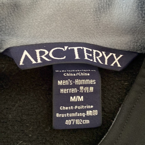 Arc’teryx Light Jacket - Picture 3 of 4
